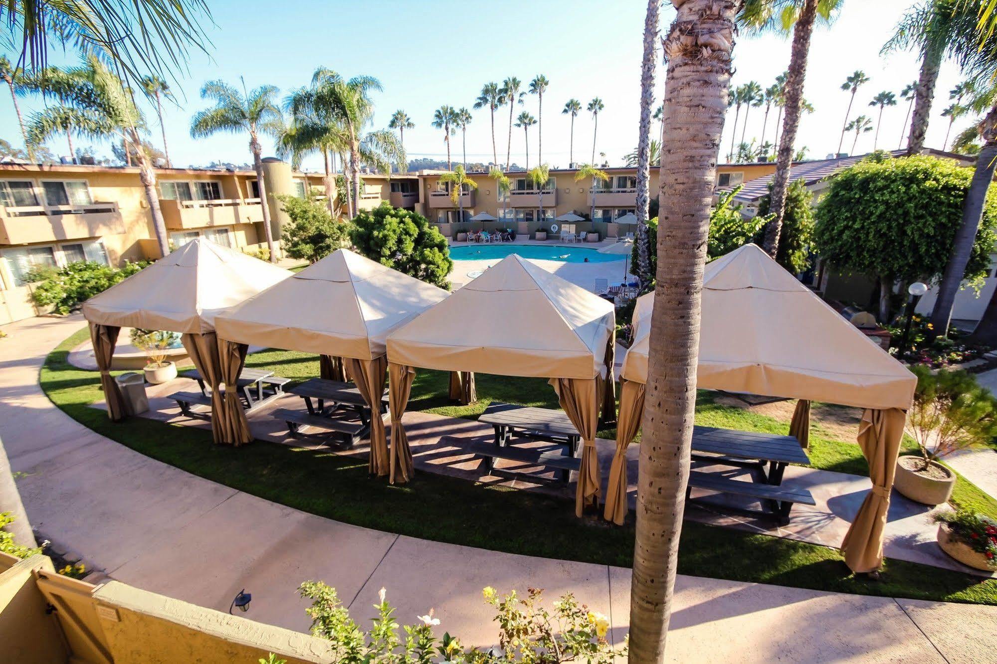 Winners Circle Resort Solana Beach Exterior foto